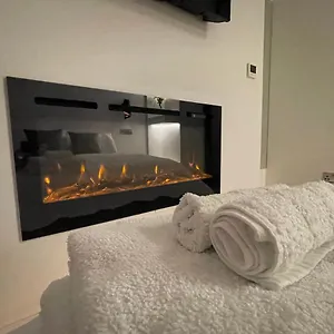  Apartment Luxury Centre With Steam